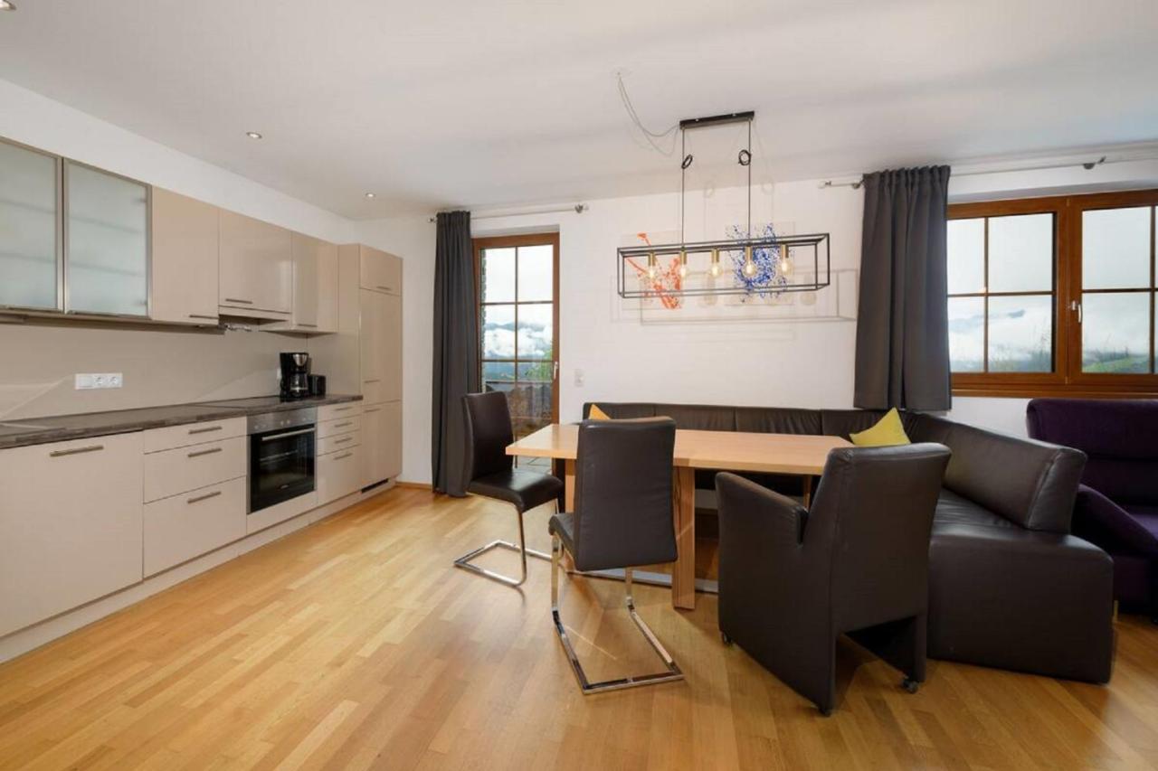 Aigenberg Appartements Flachau Bagian luar foto
