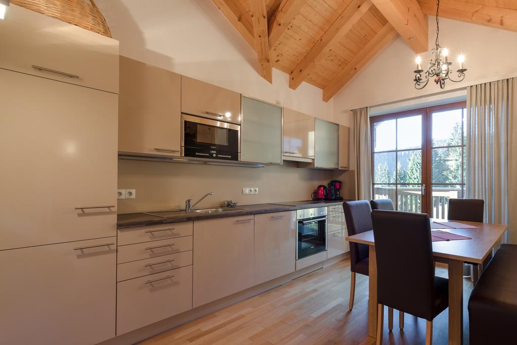 Aigenberg Appartements Flachau Ruang foto