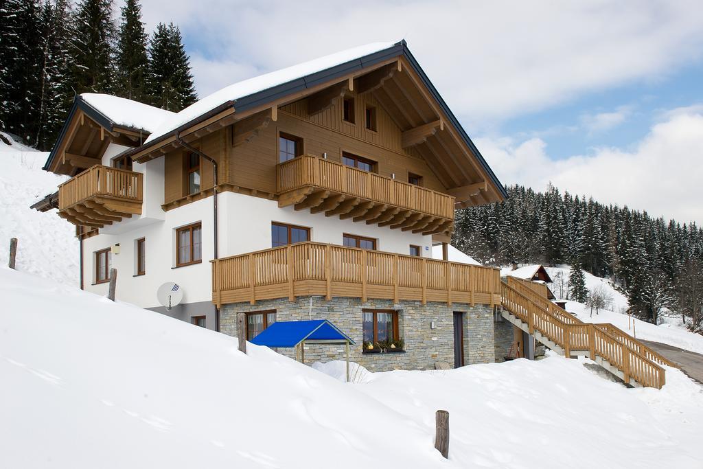 Aigenberg Appartements Flachau Ruang foto